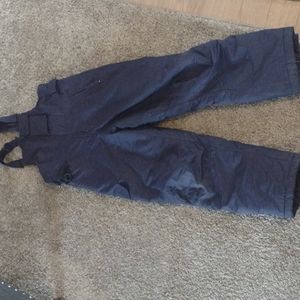 ARTIC QUEST SNOW PANTS.  ADJUST STRAPS .  BIB FOR CHEST WARMTH .